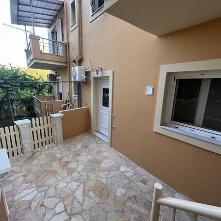 Teo Apartments Guviá Kültér fotó