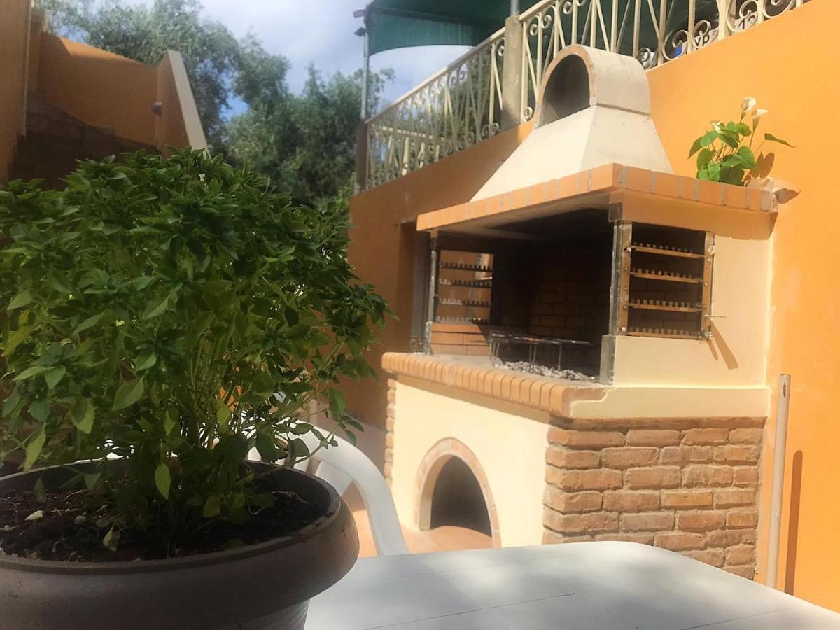 Teo Apartments Guviá Kültér fotó