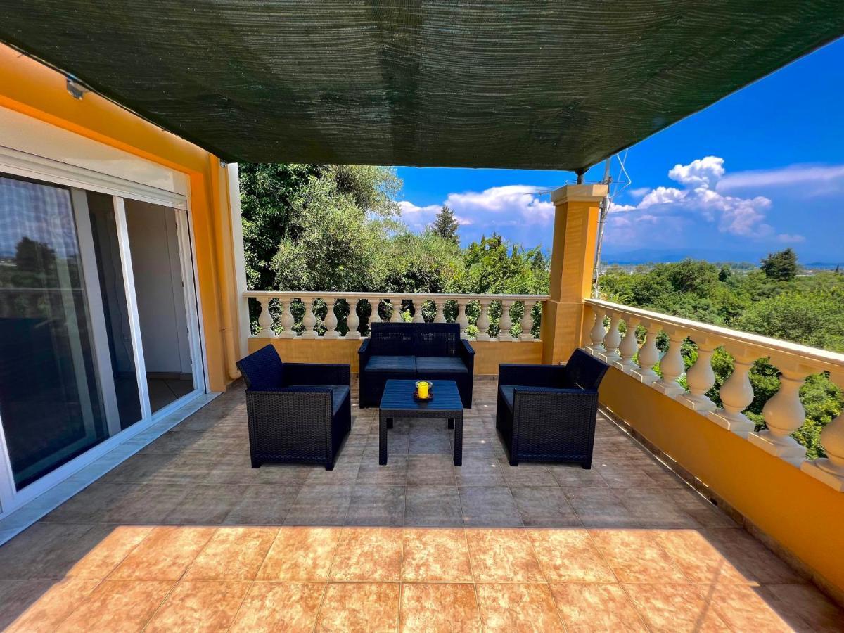 Teo Apartments Guviá Kültér fotó