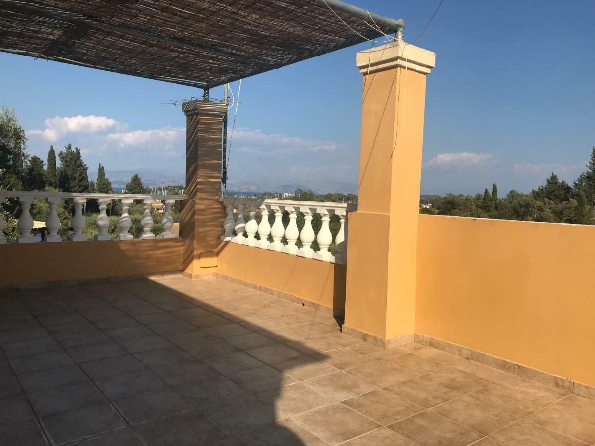 Teo Apartments Guviá Kültér fotó